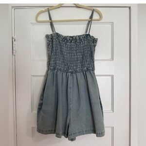 MABLE TAMIA SMOCKED DENIM ROMPER - LIGHT DENIM Size Medium!